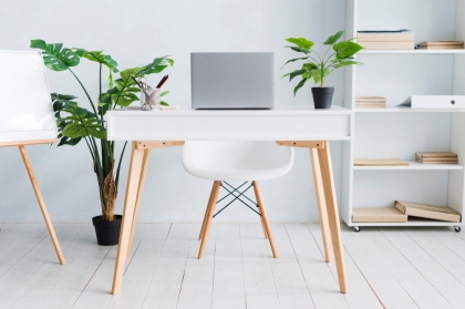Meble dla wydajności w domowym biurze - funkcjonalność sprzyjająca produktywności